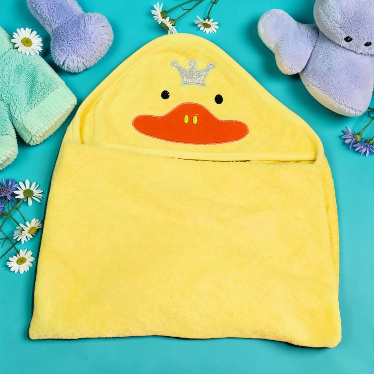 Nenios Baby Yellow Cape Duck Hooded Cape